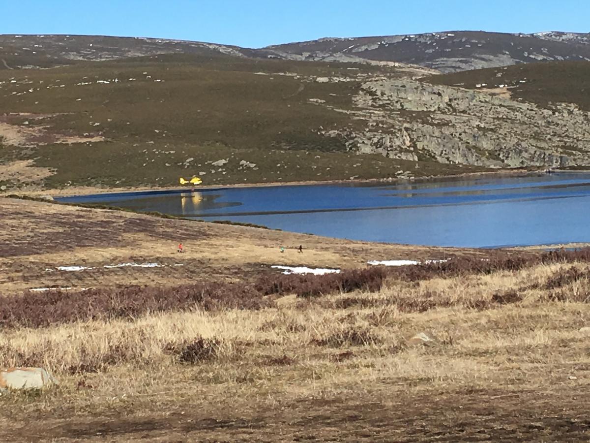 Hotel Tres Estrellas Casa Maribona Gela El Puente  Exteriör bild