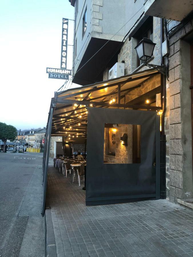 Hotel Tres Estrellas Casa Maribona Gela El Puente  Exteriör bild